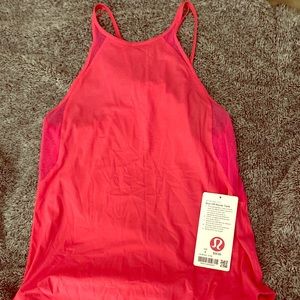 Lululemon workout tank
